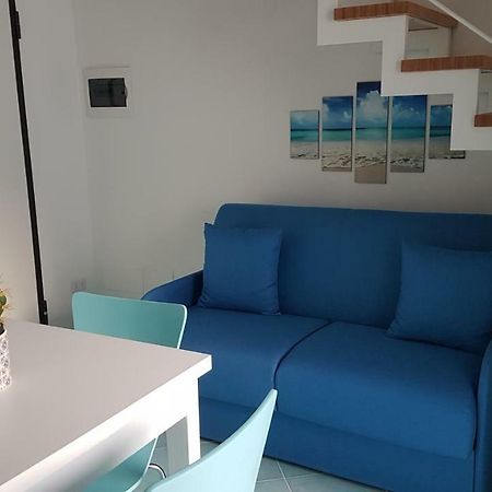 Aquamarine Apartment Nel Cuore Di San Vito 산비토로카포 외부 사진